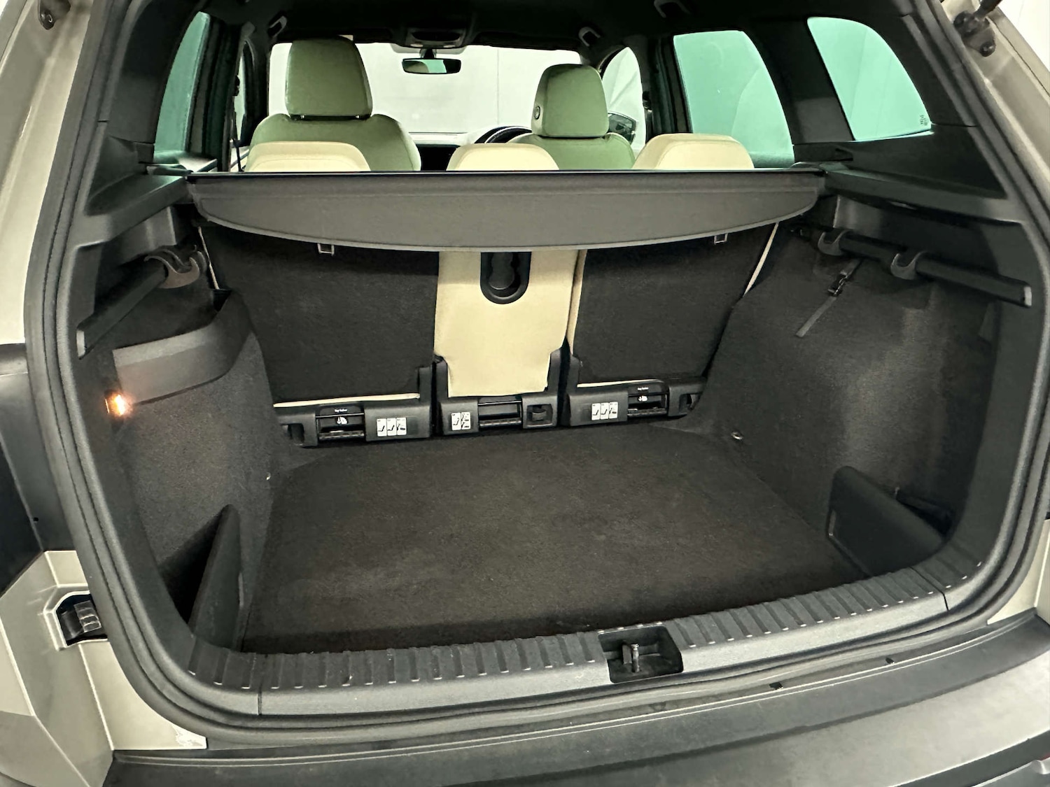 Used Skoda Karoq 2018 for sale - 77930575: Photo 38