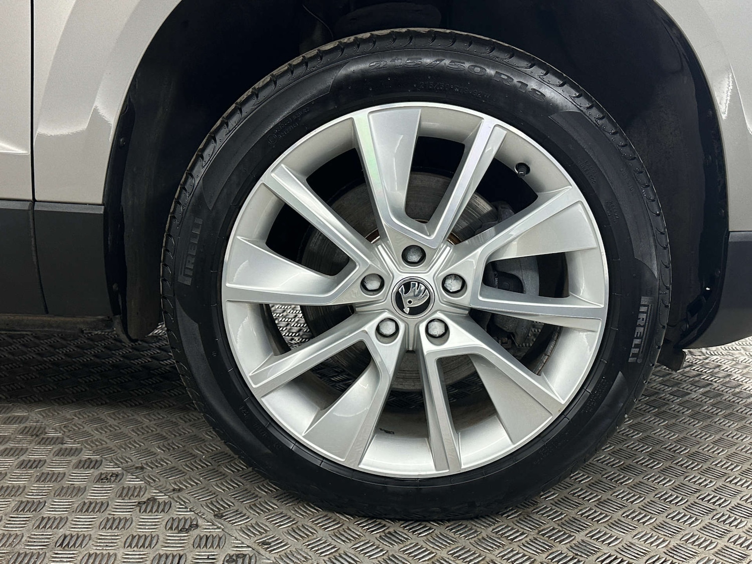 Used Skoda Karoq 2018 for sale - 77930575: Photo 39