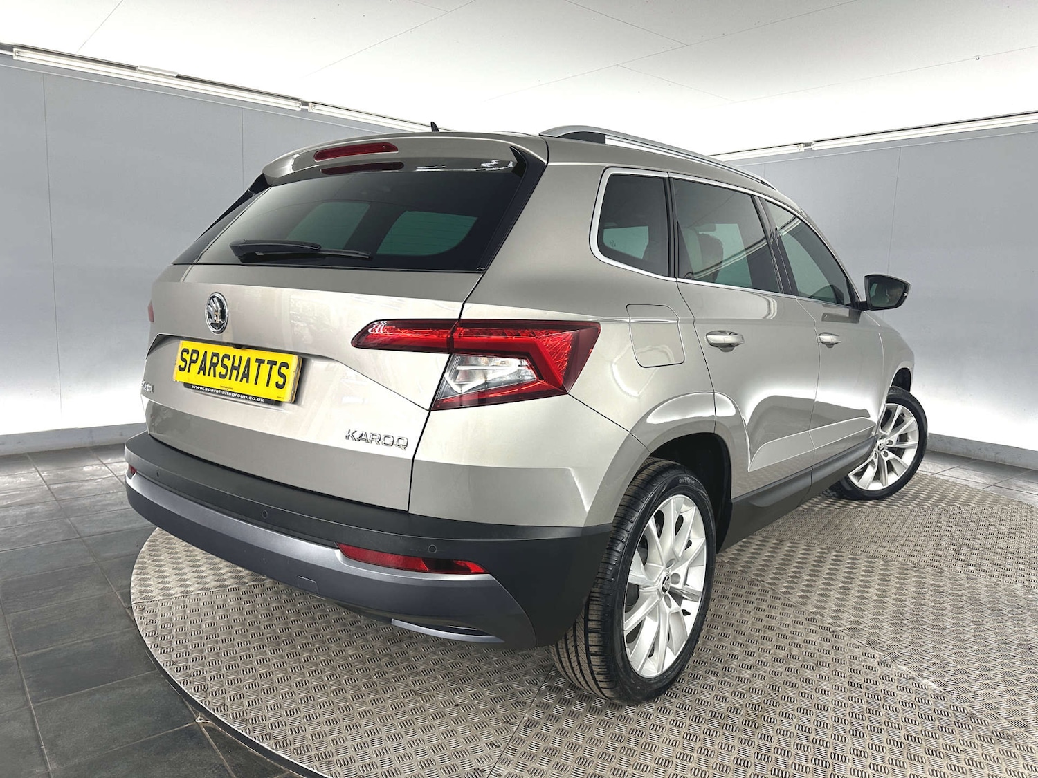 Used Skoda Karoq 2018 for sale - 77930575: Photo 7