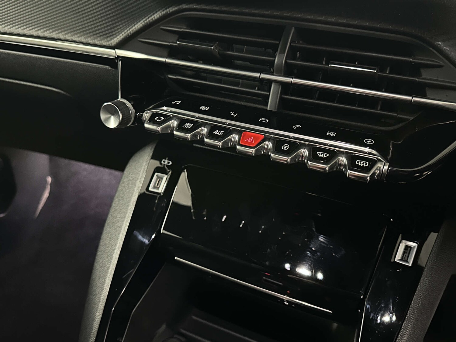 Used Peugeot 208 2022 for sale - 77590737: Photo 22