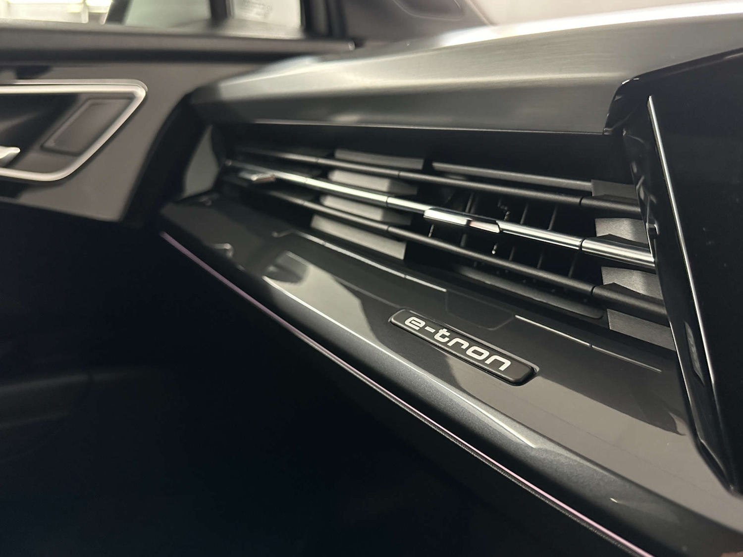 Used Audi Q4 e-tron 2022 for sale - 77745415: Photo 29