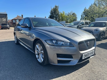 Used Jaguar XF 2020 for sale - 78358946: Photo