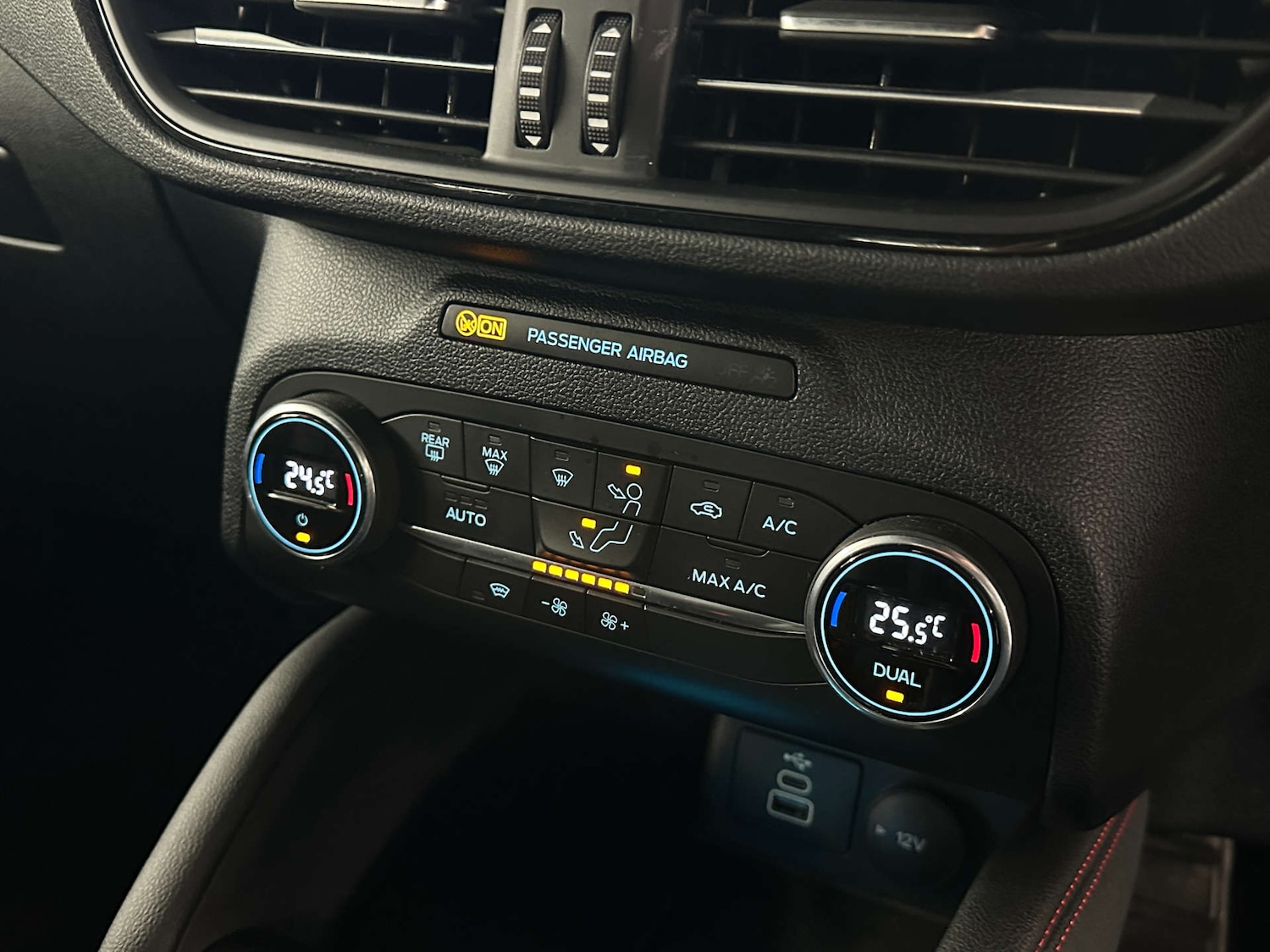 Used Ford Kuga 2022 for sale - 77765843: Photo 24