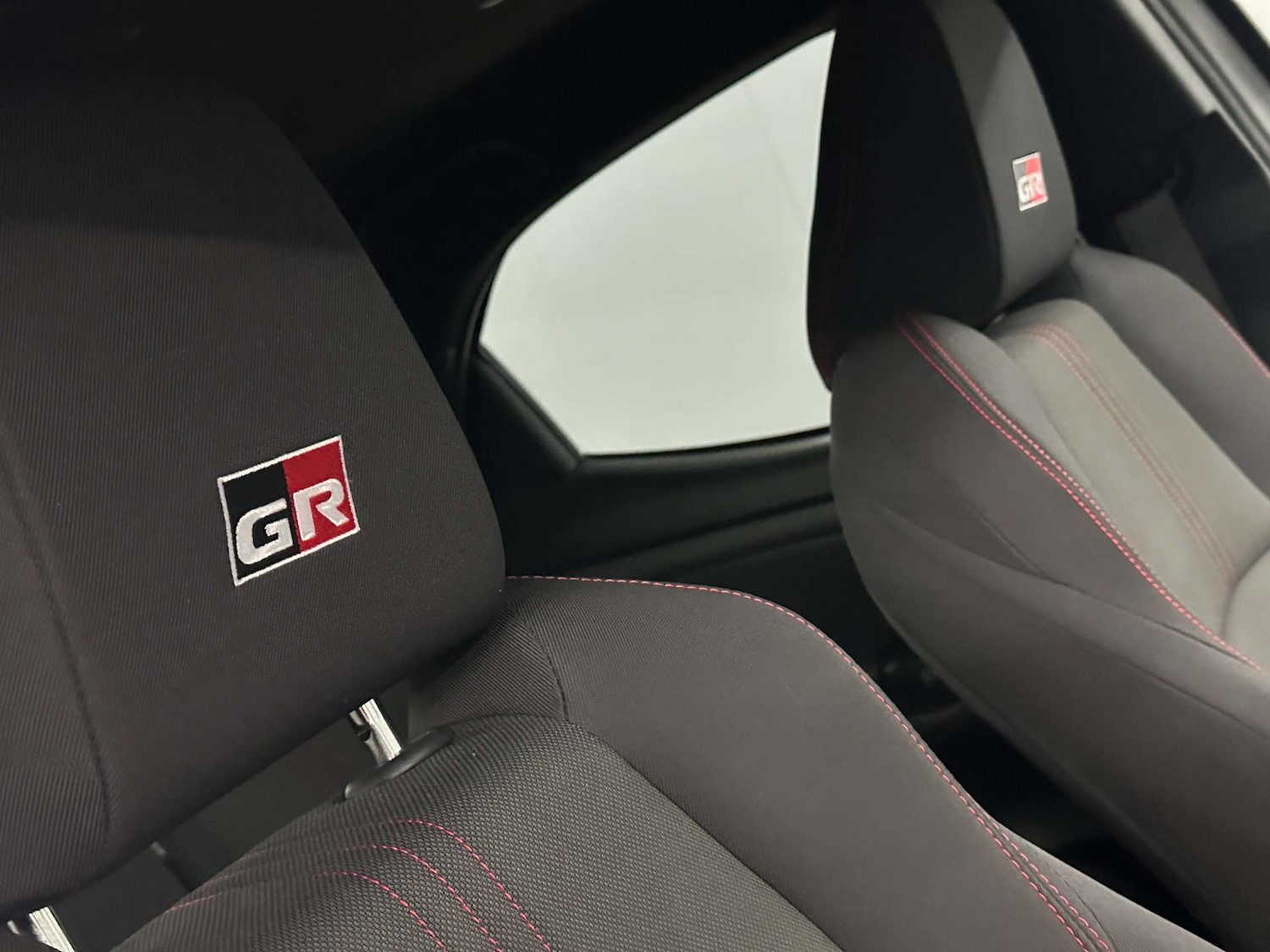 Used Toyota Yaris 2022 for sale - 77745478: Photo 16