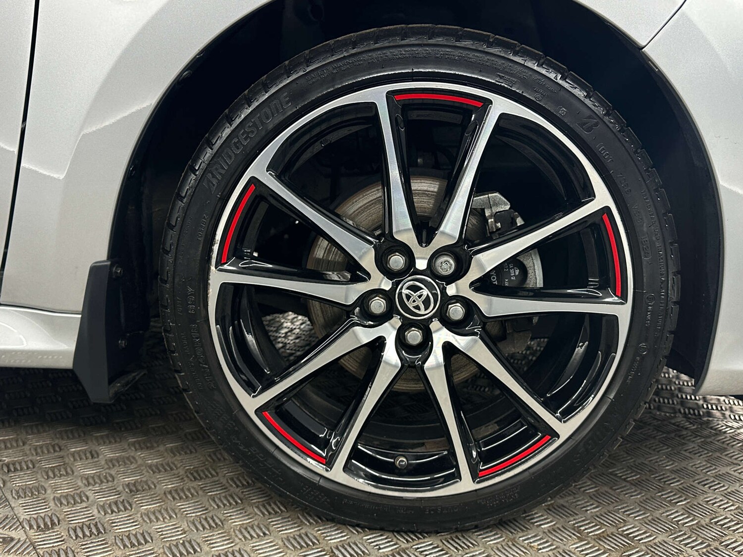 Used Toyota Yaris 2022 for sale - 77745478: Photo 38