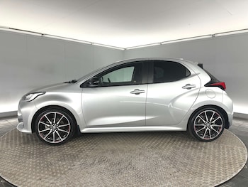 Used Toyota Yaris 2022 for sale - 77745478: Photo