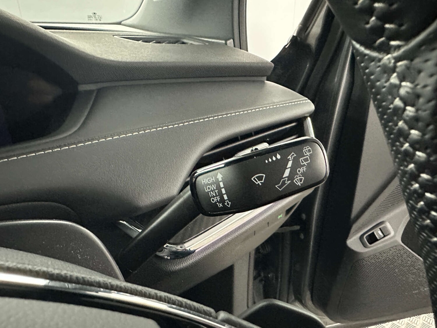 Used Skoda Enyaq 2023 for sale - 77745434: Photo 24