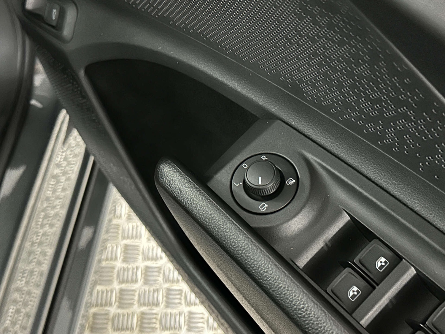 Used Skoda Enyaq 2023 for sale - 77745434: Photo 37