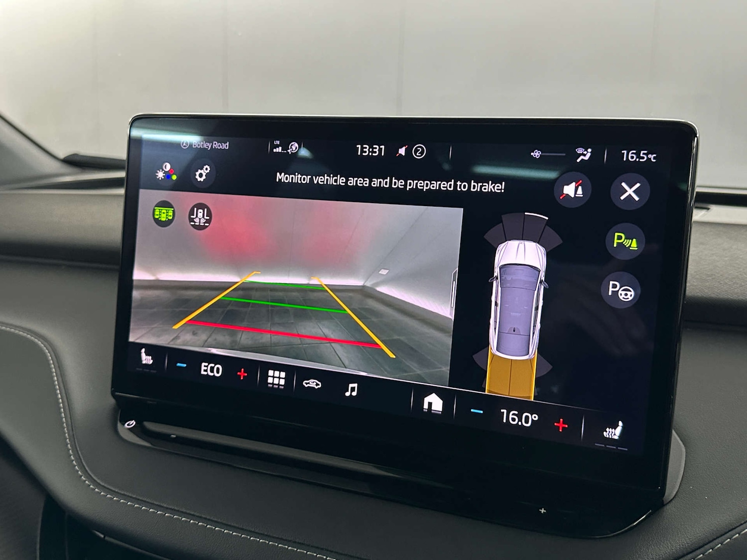 Used Skoda Enyaq 2023 for sale - 77745434: Photo 4