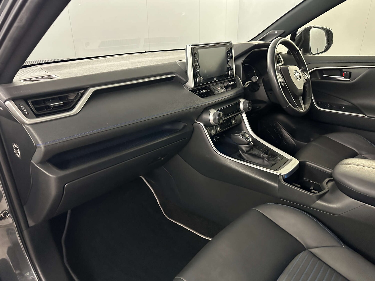 Used Toyota RAV4 2022 for sale - 77745641: Photo 12