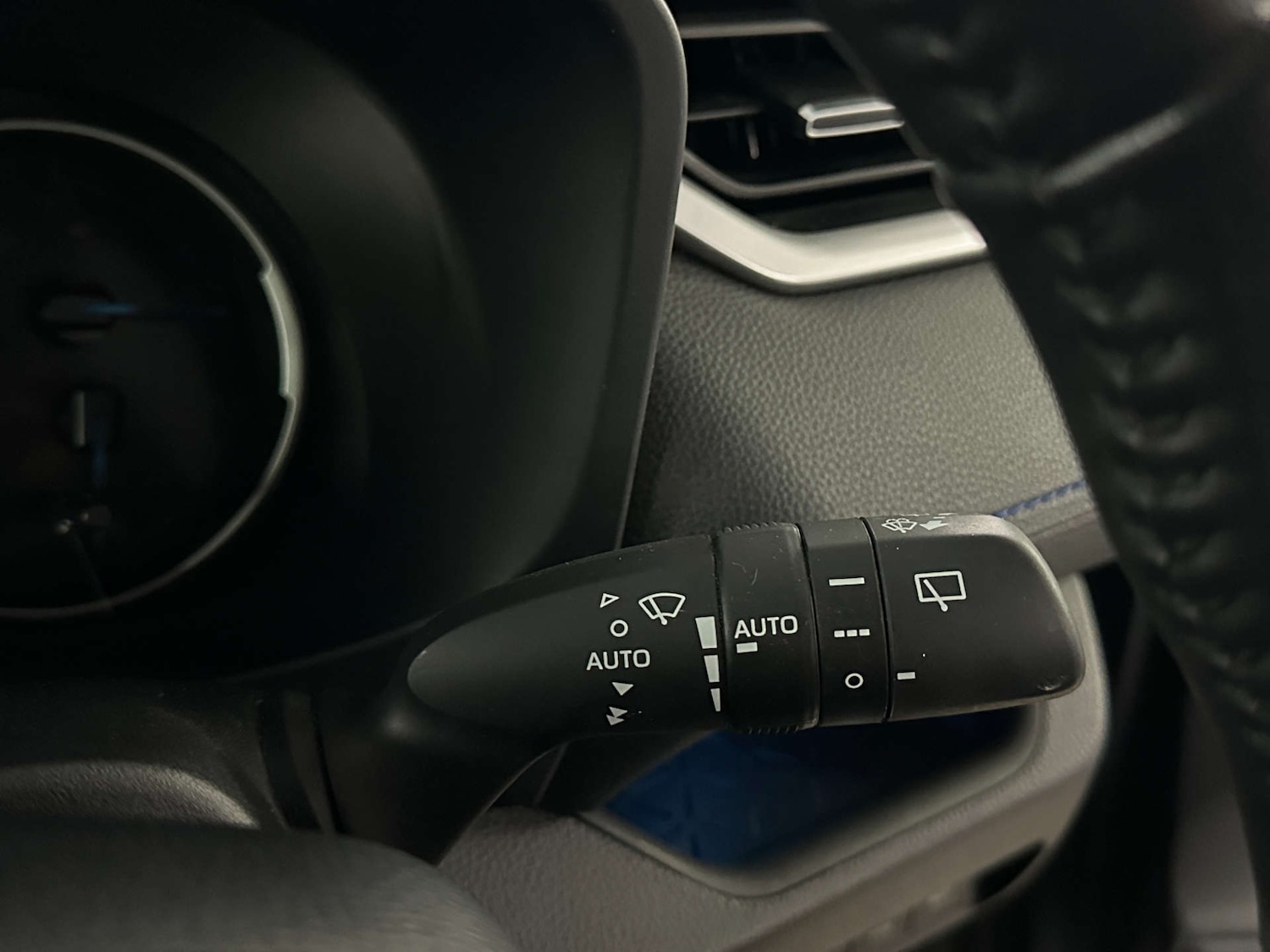 Used Toyota RAV4 2022 for sale - 77745641: Photo 23