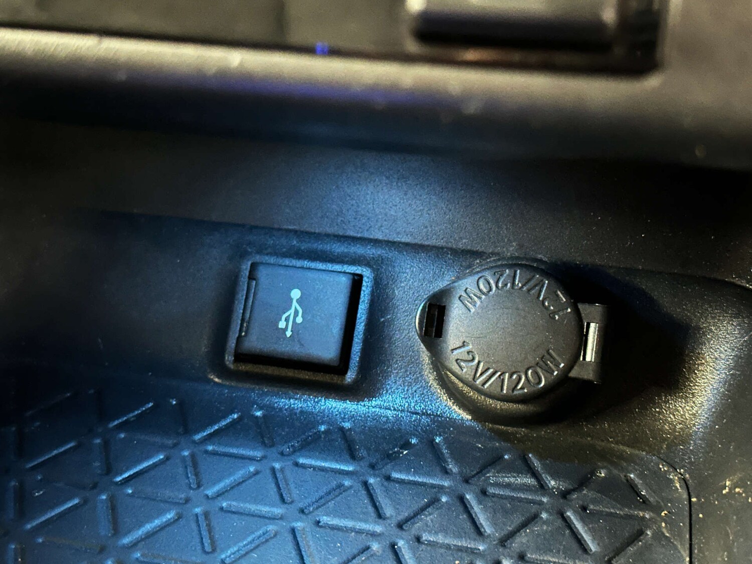 Used Toyota RAV4 2022 for sale - 77745641: Photo 43