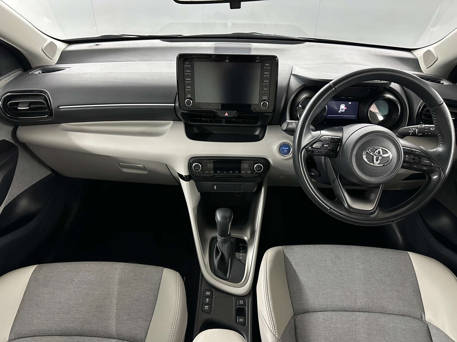 Used Toyota Yaris 2022 for sale - 77745466: Photo 14