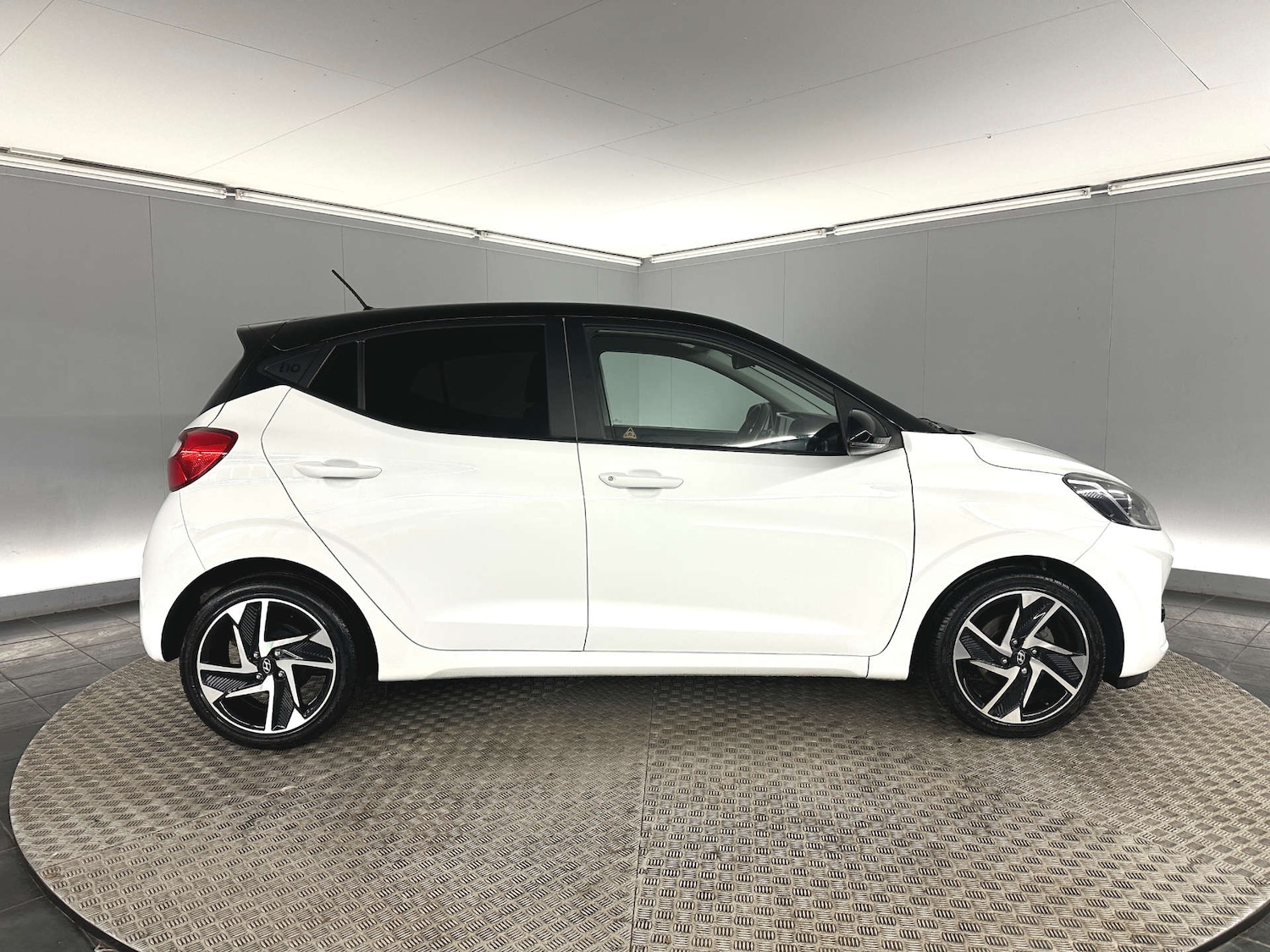 Used Hyundai i10 2021 for sale - 77590794: Photo 10