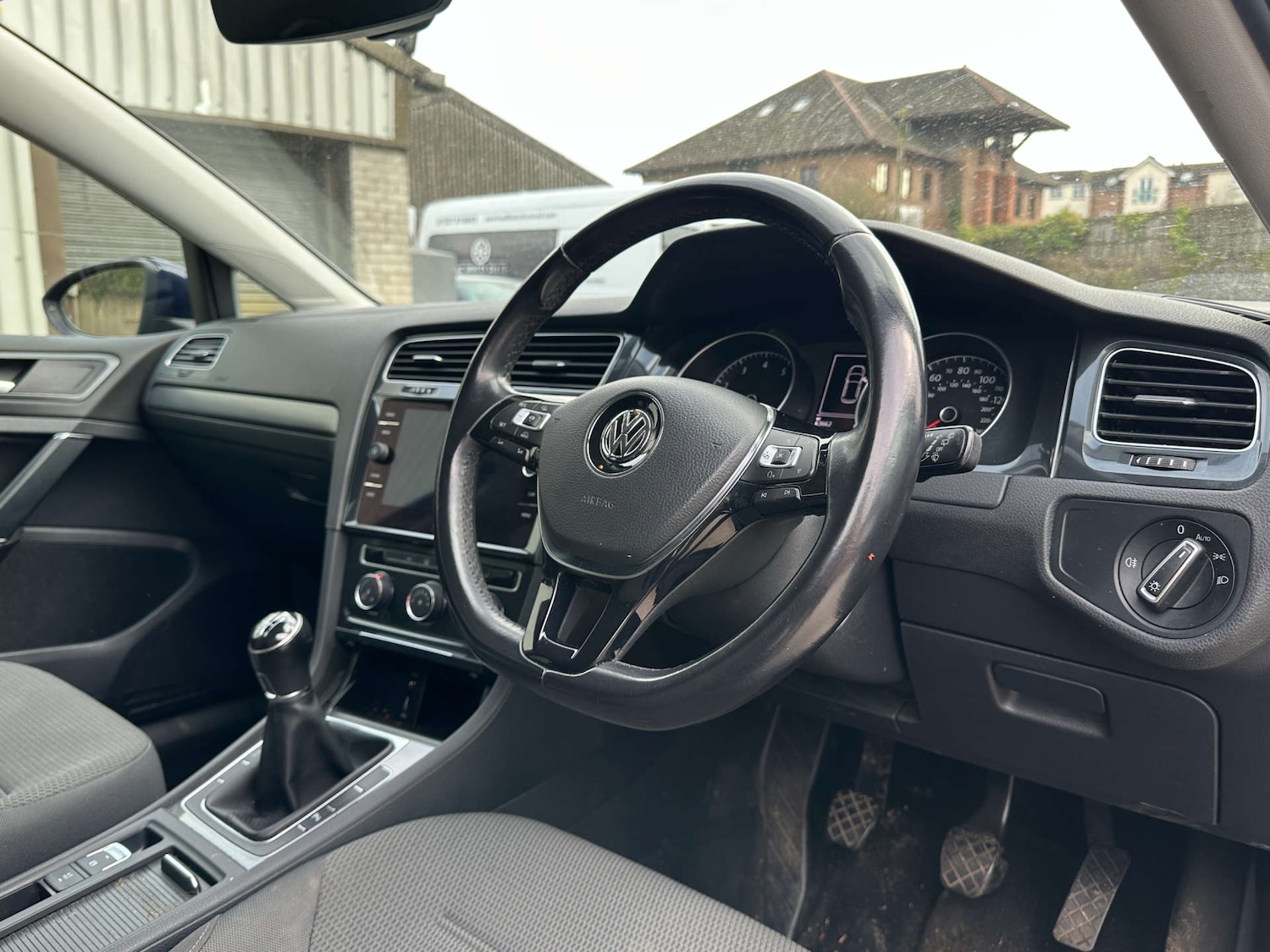 Used Volkswagen Golf 2018 for sale - 78094447: Photo 4