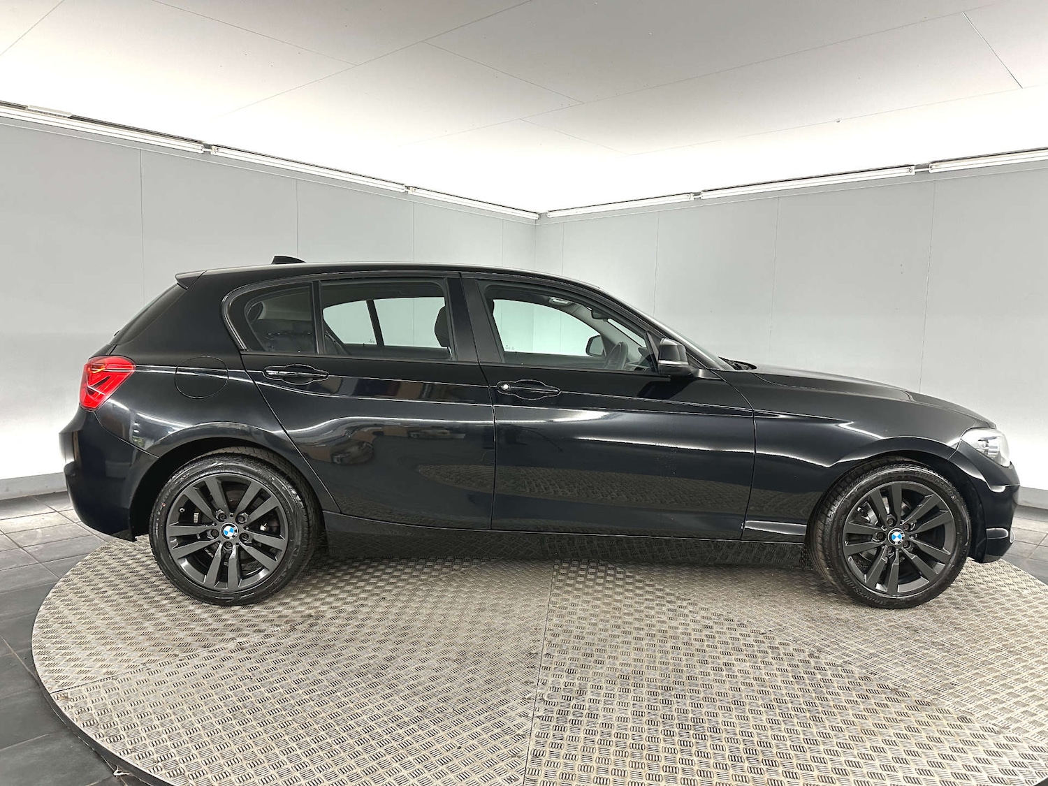Used BMW 1 Series 2016 for sale - 77745474: Photo 10