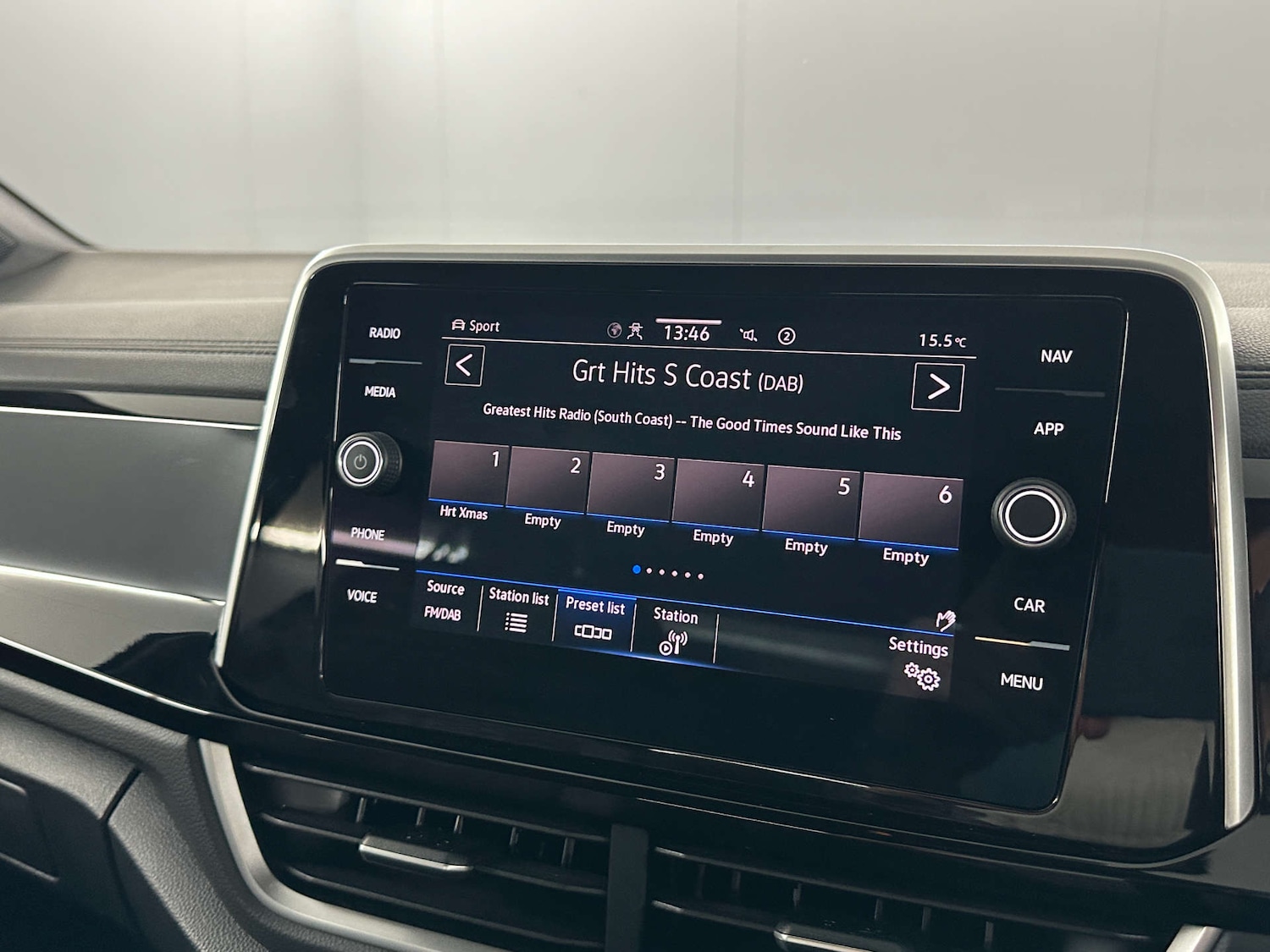 Used Volkswagen T-Roc 2024 for sale - 77745453: Photo 26