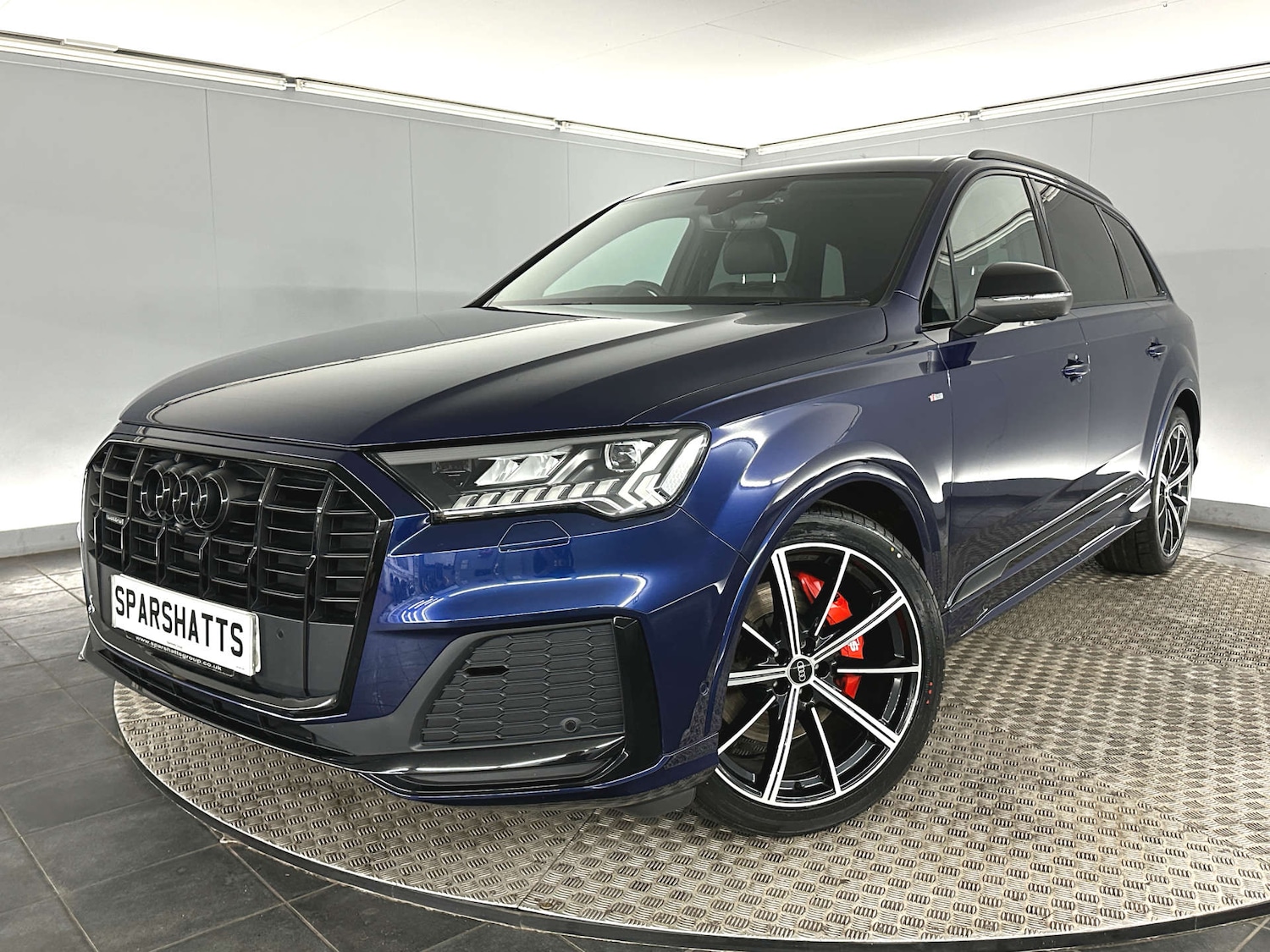 Used Audi Q7 2023 for sale - 77745548: Photo 3