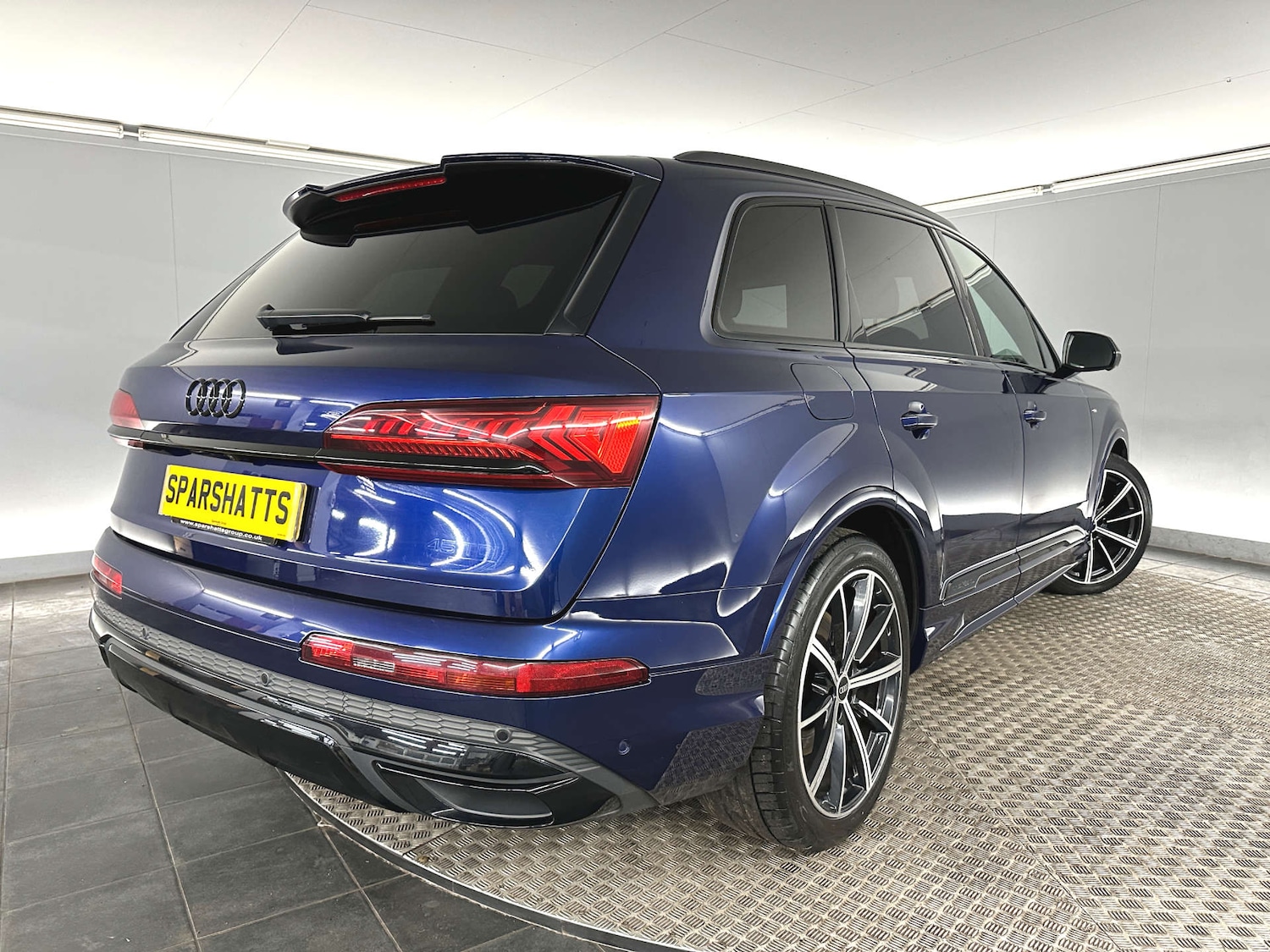 Used Audi Q7 2023 for sale - 77745548: Photo 7