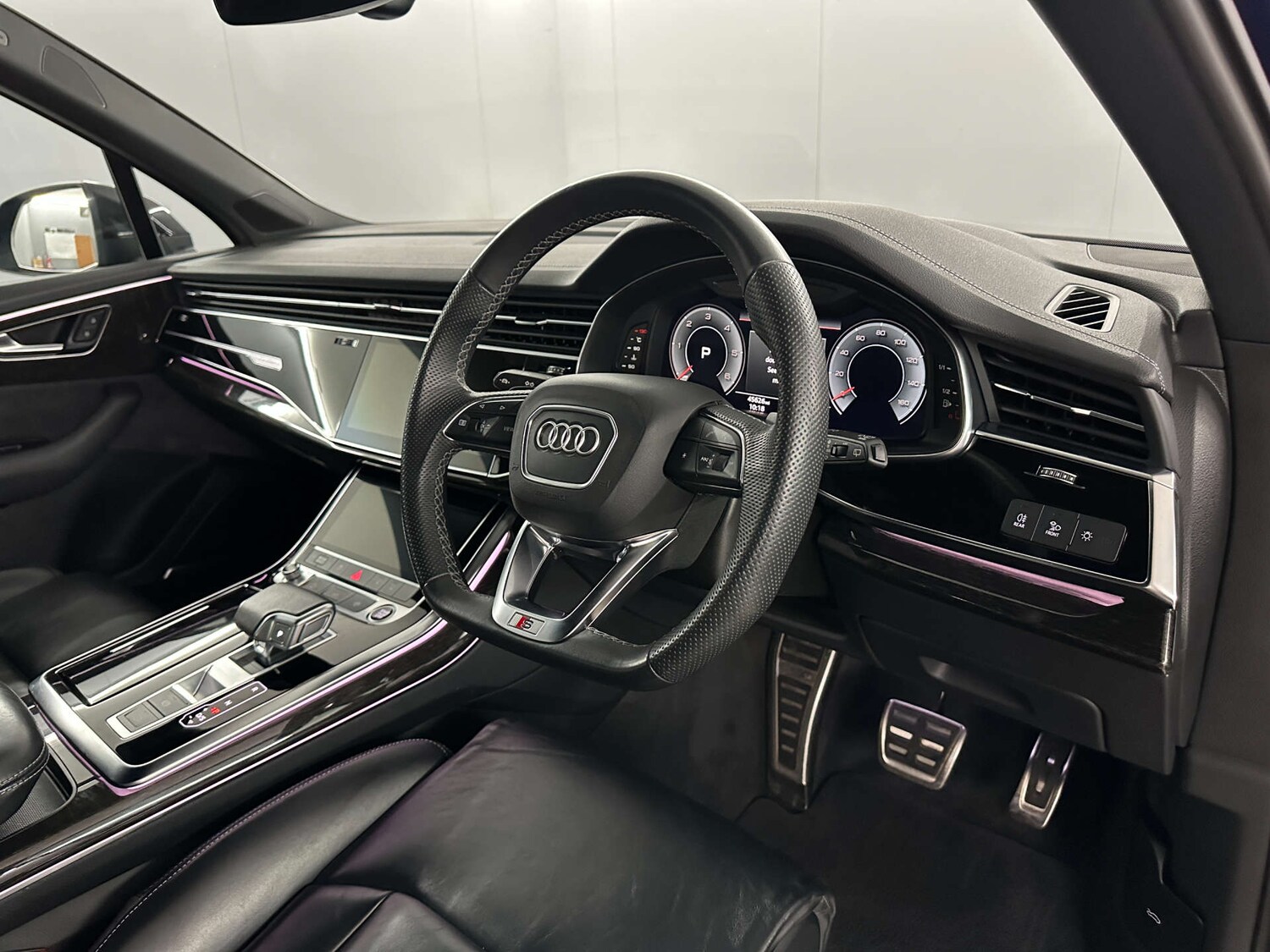 Used Audi Q7 2023 for sale - 77745548: Photo 9