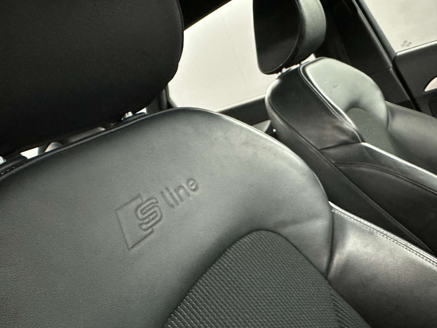 Used Audi Q3 2016 for sale - 77590721: Photo 16