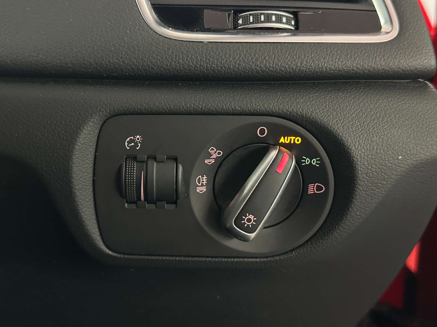 Used Audi Q3 2016 for sale - 77590721: Photo 30