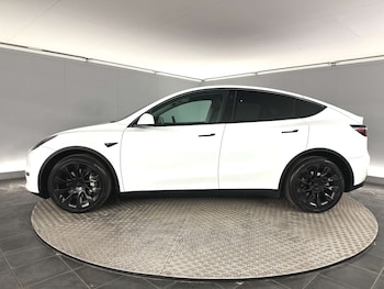 Used Tesla Model Y 2023 for sale - 77745650: Photo
