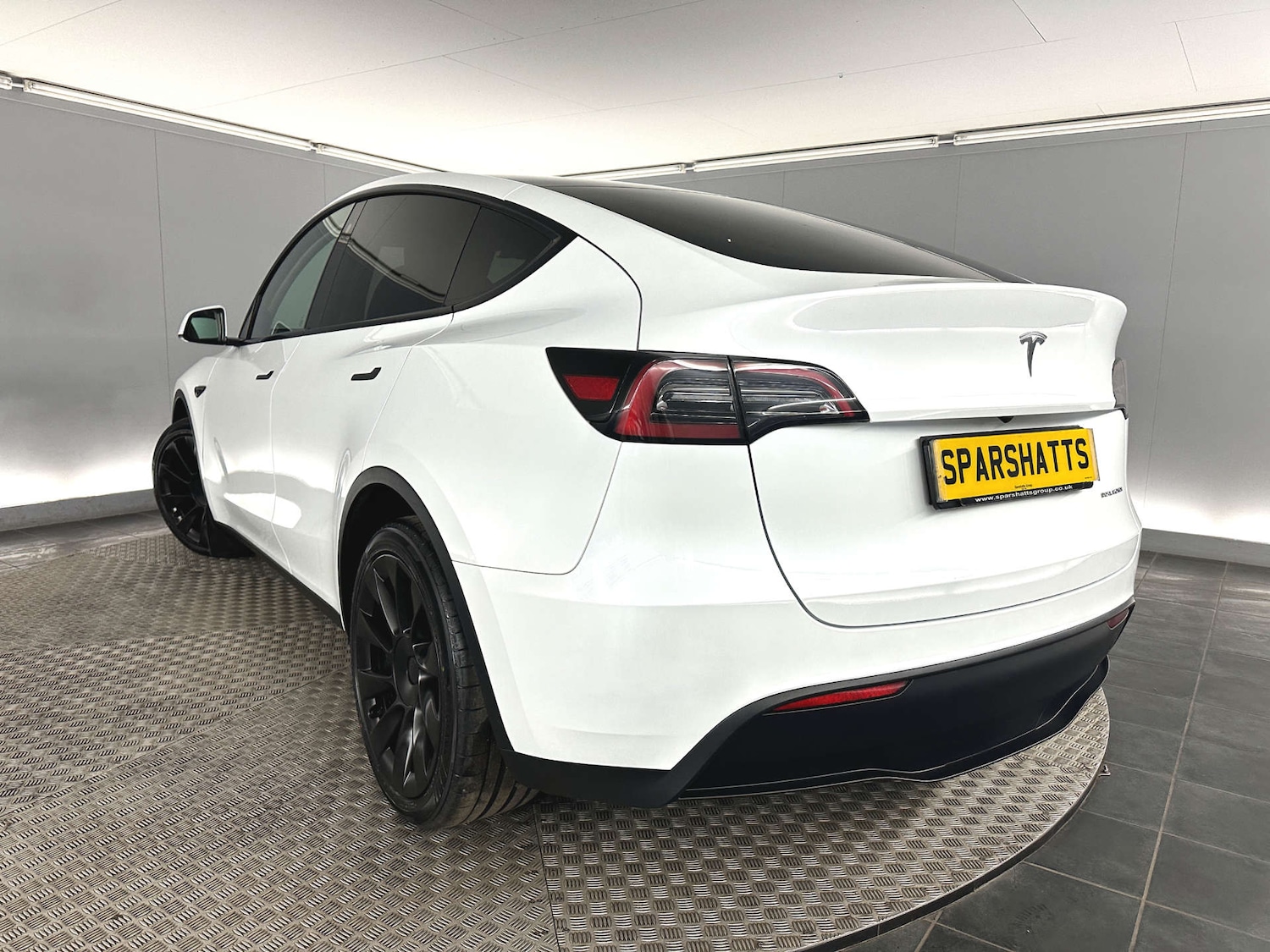 Used Tesla Model Y 2023 for sale - 77745650: Photo 5