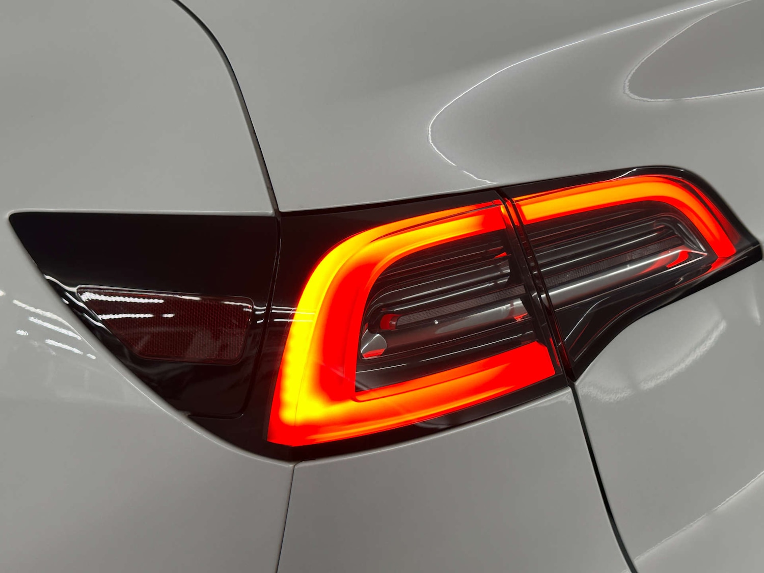 Used Tesla Model Y 2023 for sale - 77745650: Photo 50