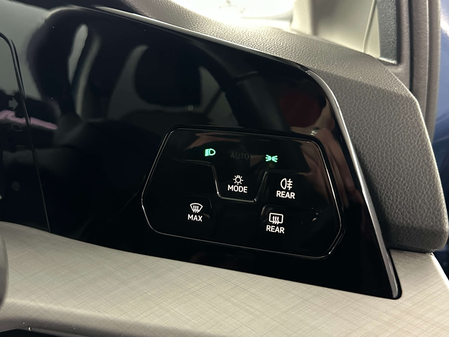 Used Volkswagen Golf 2024 for sale - 77765730: Photo 24