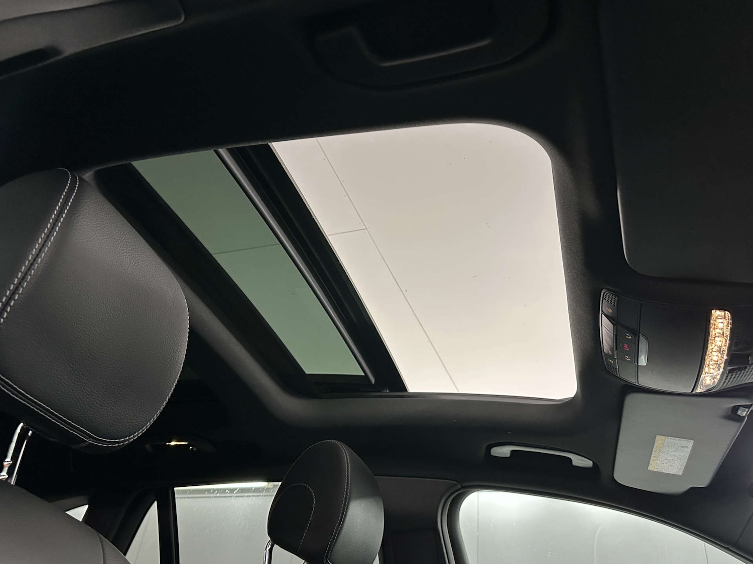 Used Mercedes-Benz GLC 2019 for sale - 77745451: Photo 17