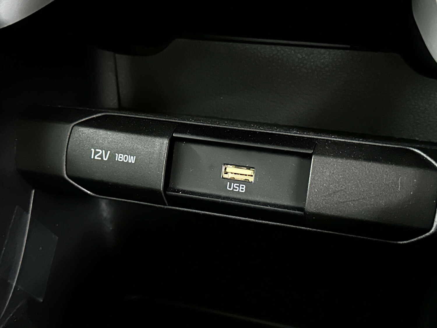 Used Kia Picanto 2021 for sale - 77765846: Photo 24