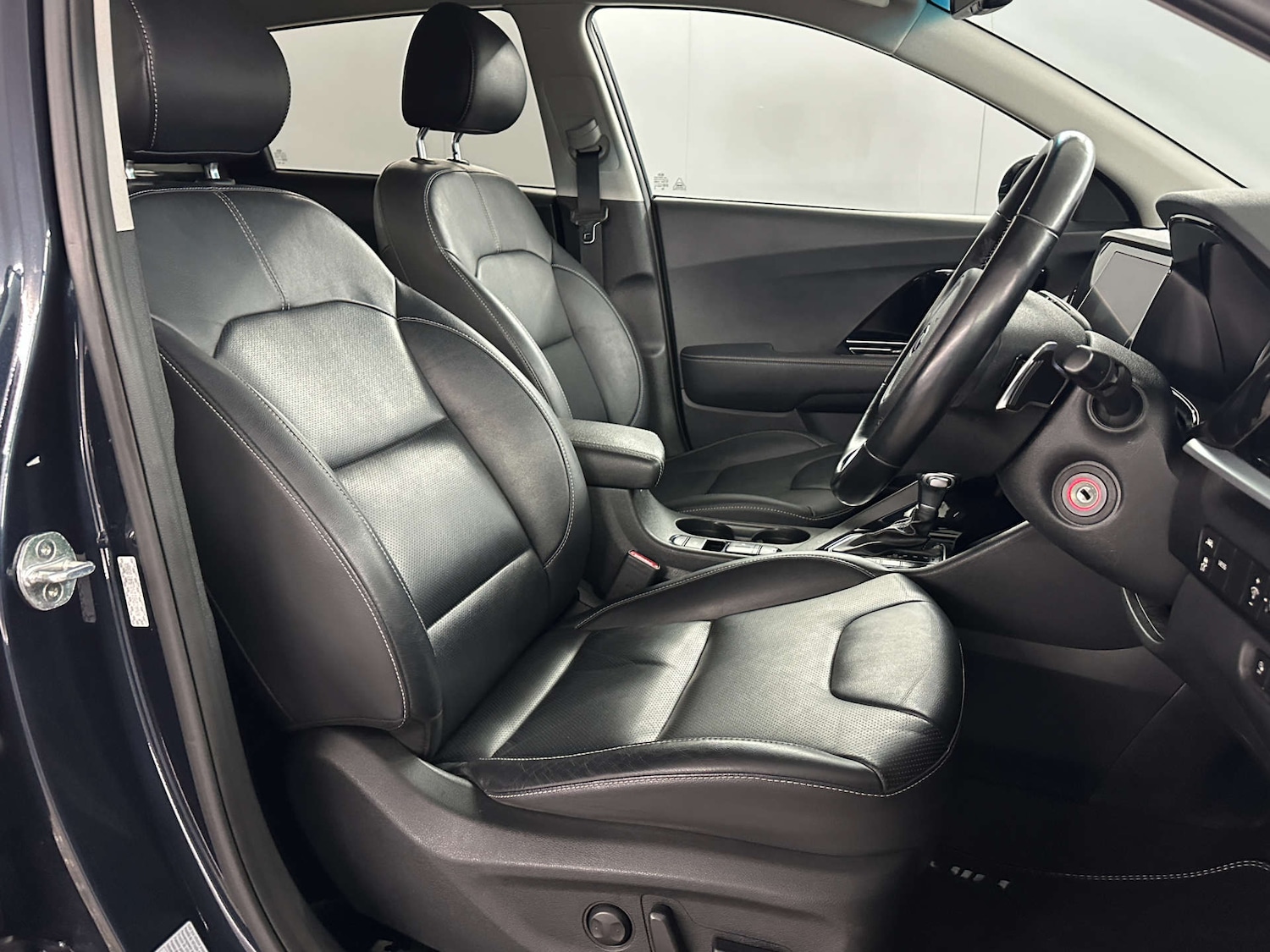 Used Kia Niro 2021 for sale - 77745410: Photo 12