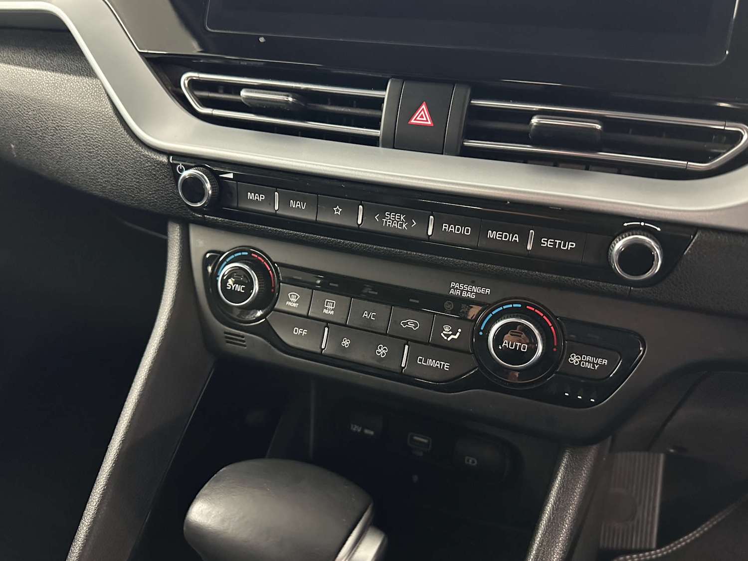 Used Kia Niro 2021 for sale - 77745410: Photo 22