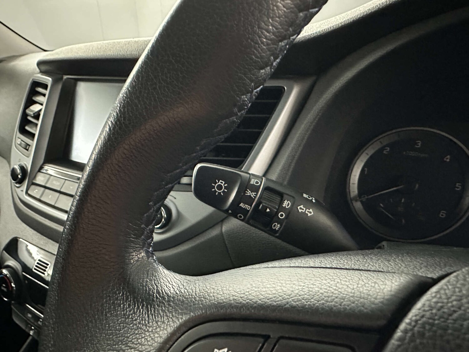 Used Hyundai TUCSON 2016 for sale - 77590807: Photo 15