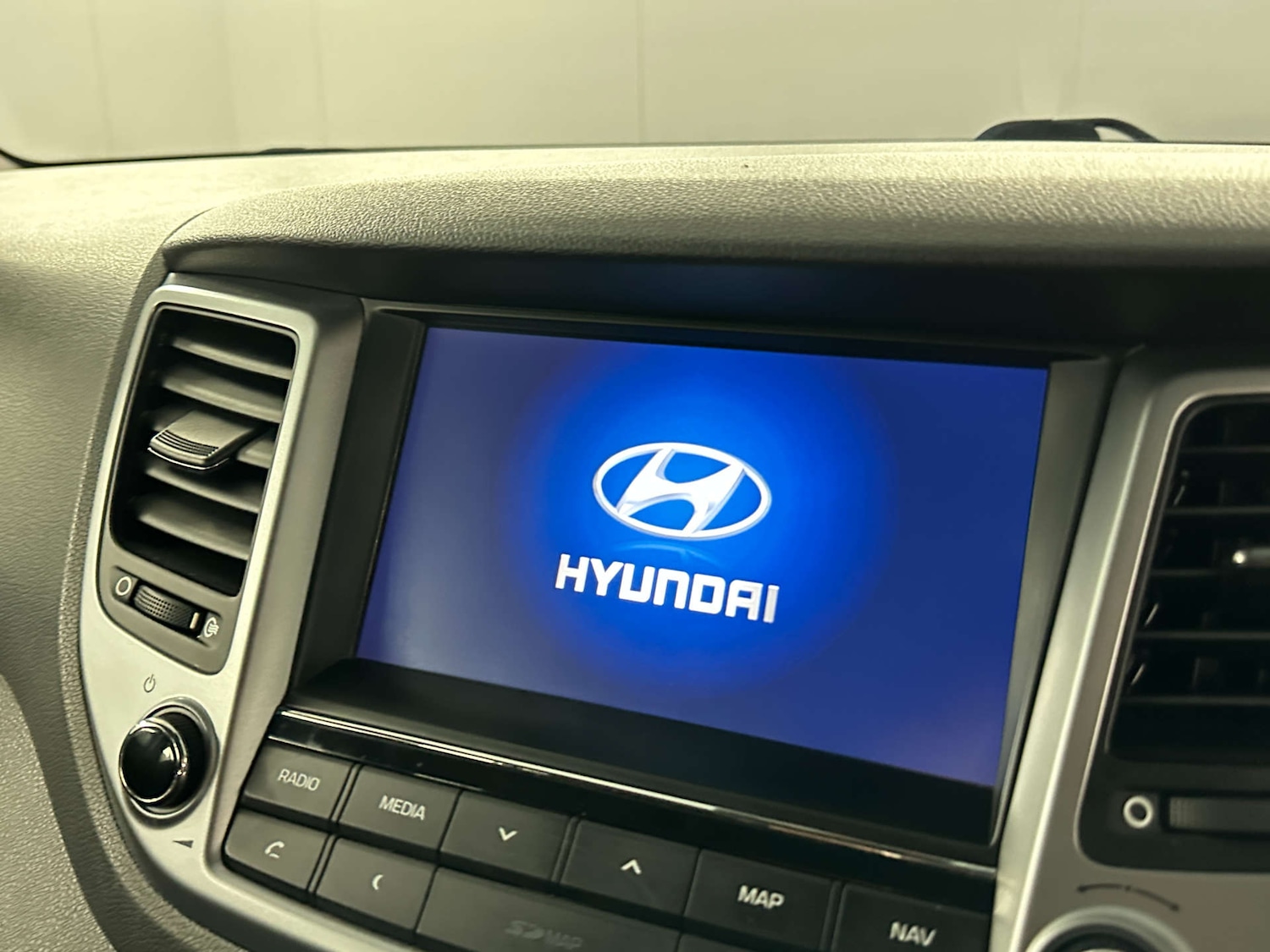 Used Hyundai TUCSON 2016 for sale - 77590807: Photo 20
