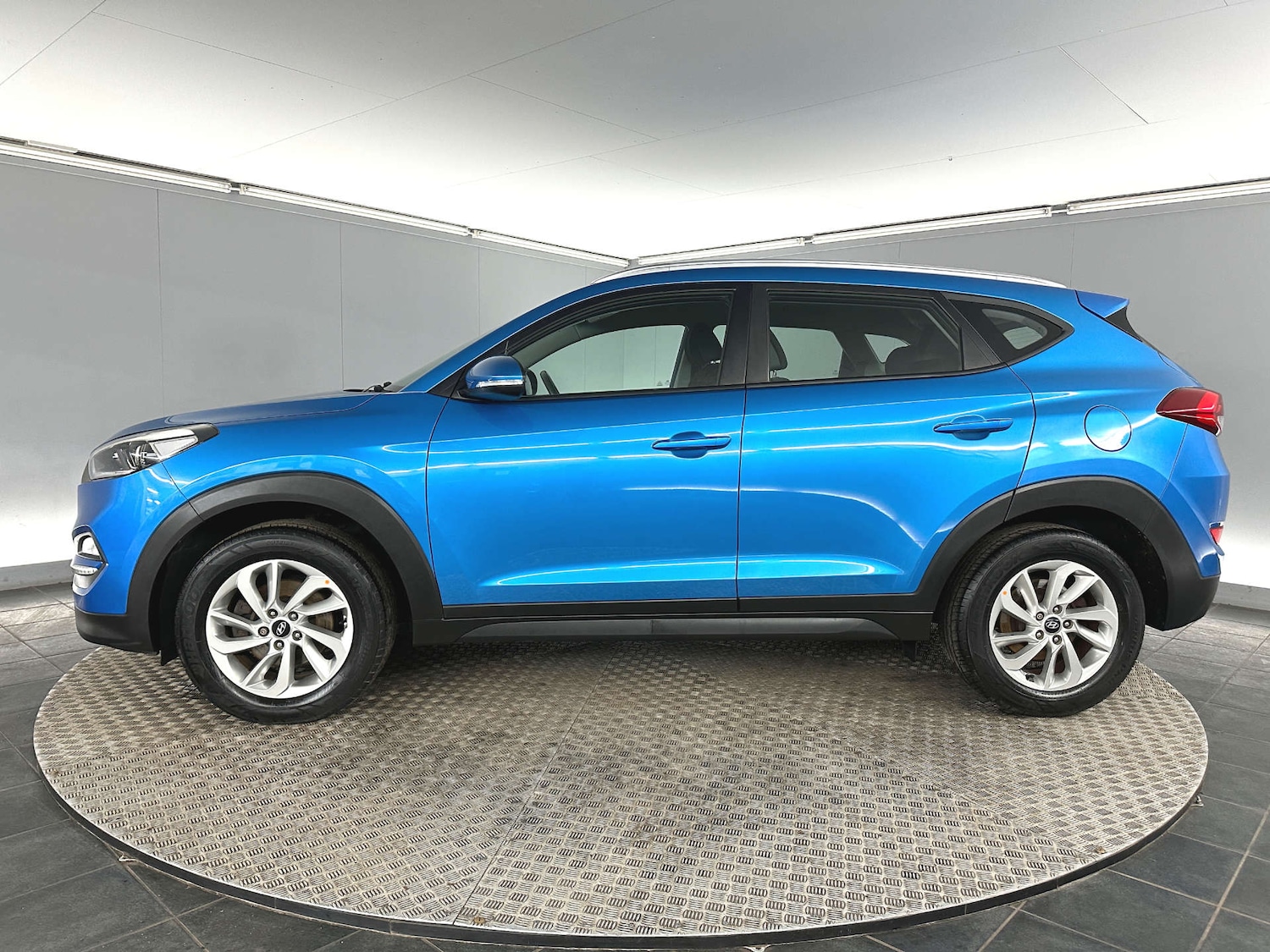 Used Hyundai TUCSON 2016 for sale - 77590807: Photo 4