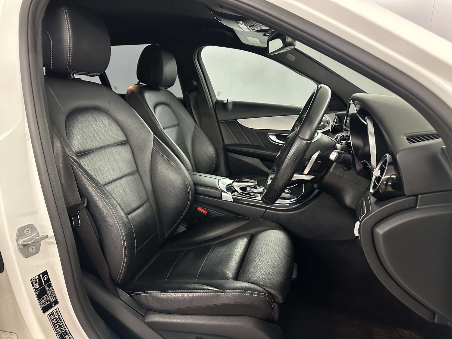 Used Mercedes-Benz C Class 2017 for sale - 77717759: Photo 10