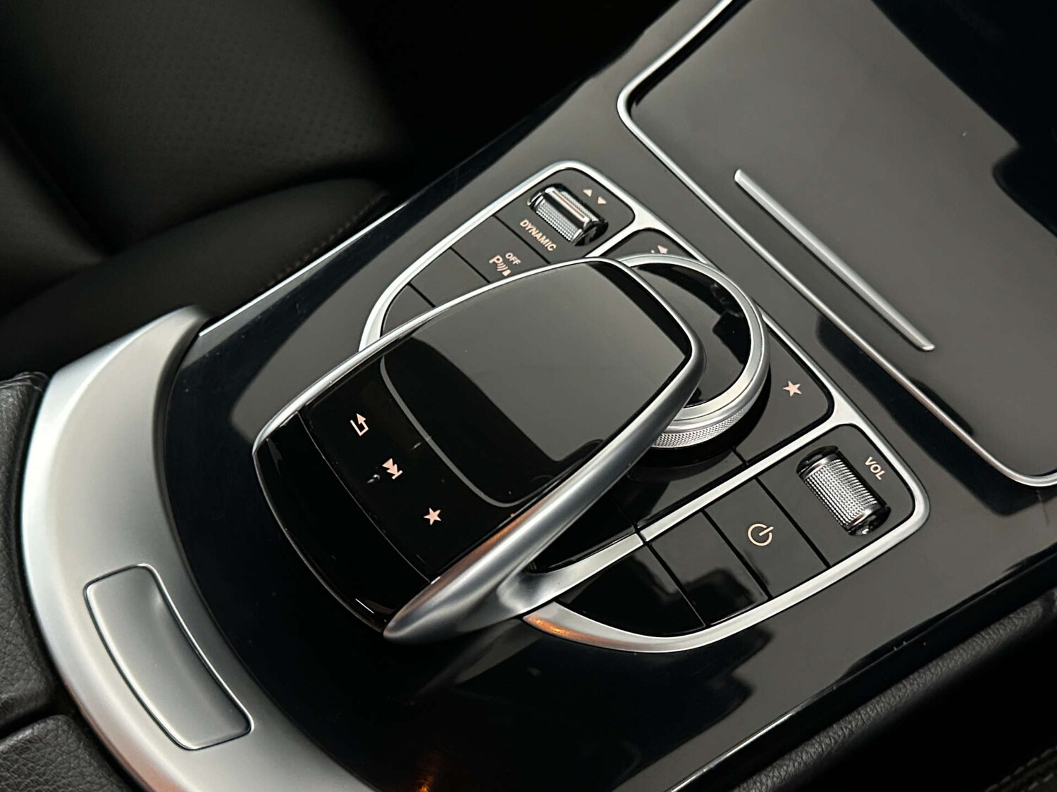 Used Mercedes-Benz C Class 2017 for sale - 77717759: Photo 17