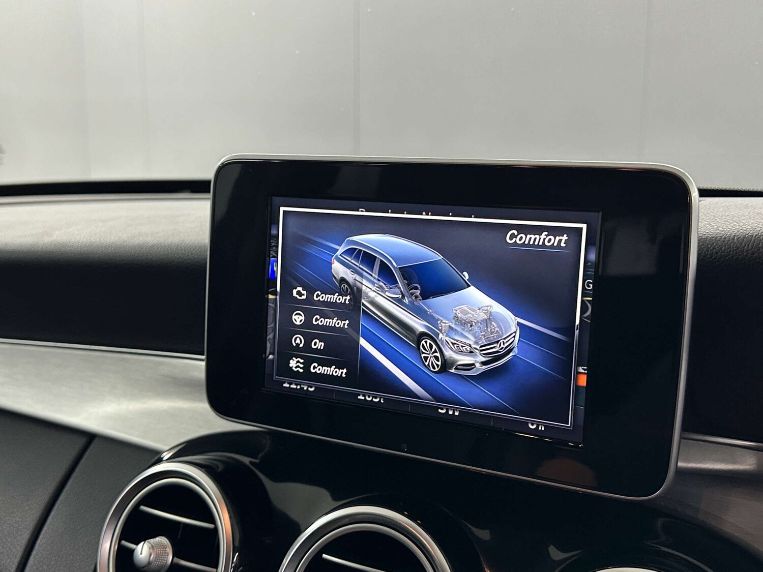 Used Mercedes-Benz C Class 2017 for sale - 77717759: Photo 30