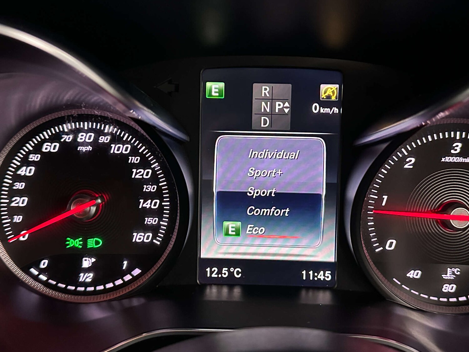 Used Mercedes-Benz C Class 2017 for sale - 77717759: Photo 32