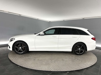 Used Mercedes-Benz C Class 2017 for sale - 77717759: Photo