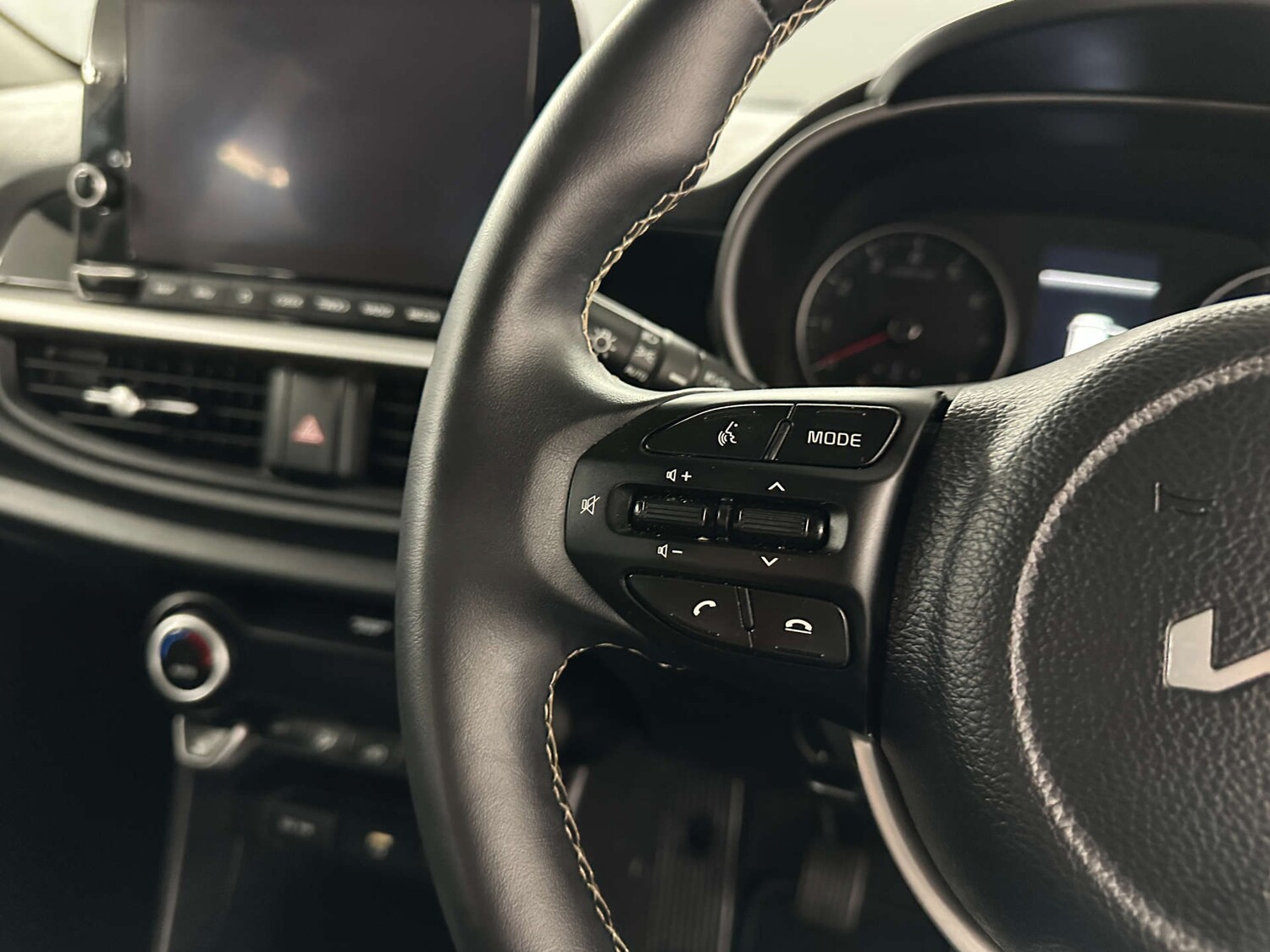 Used Kia Picanto 2023 for sale - 77590768: Photo 17