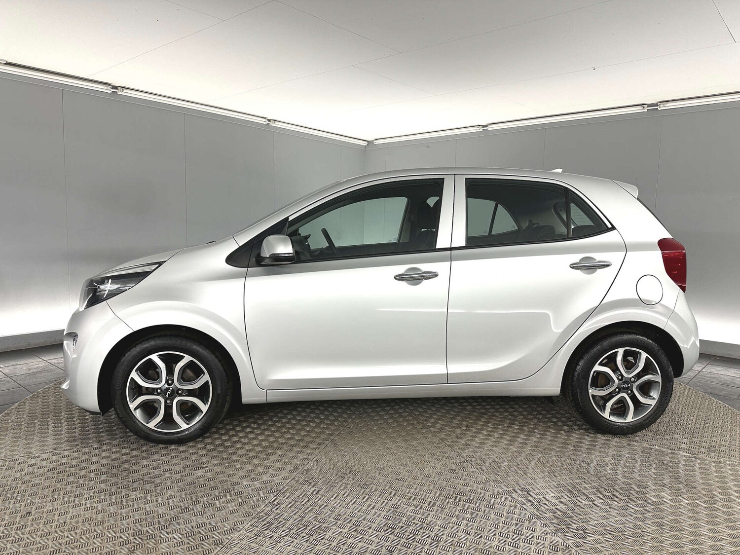 Used Kia Picanto 2023 for sale - 77590768: Photo 6