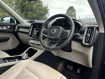 Used Volvo XC40 2022 for sale - 78257269: Photo