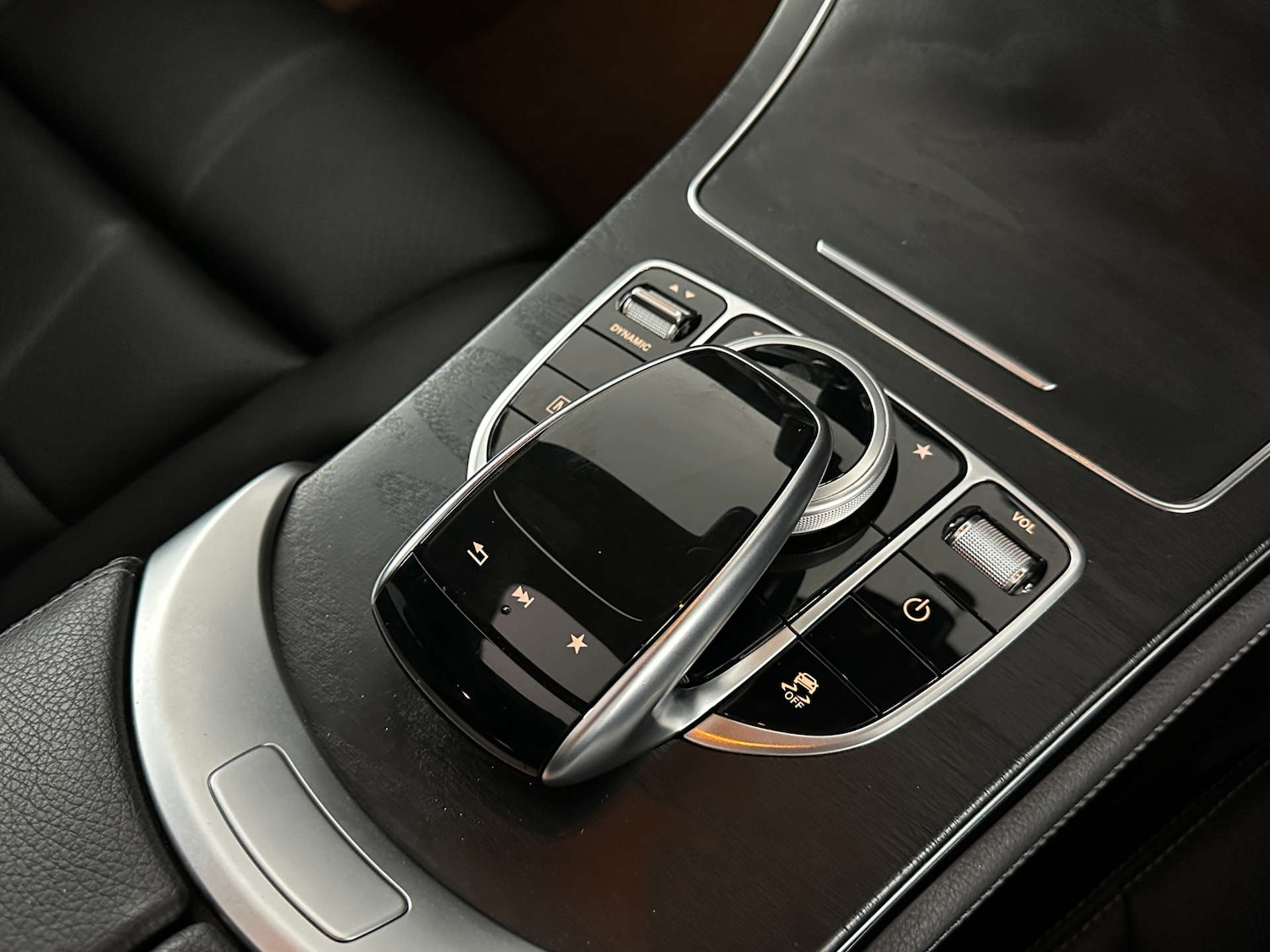 Used Mercedes-Benz GLC 2019 for sale - 77765707: Photo 19