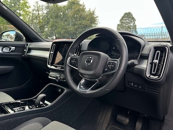 Used Volvo XC40 2022 for sale - 78581238: Photo