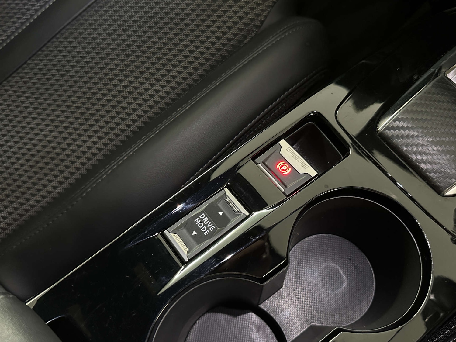 Used Peugeot 2008 2023 for sale - 77920617: Photo 17