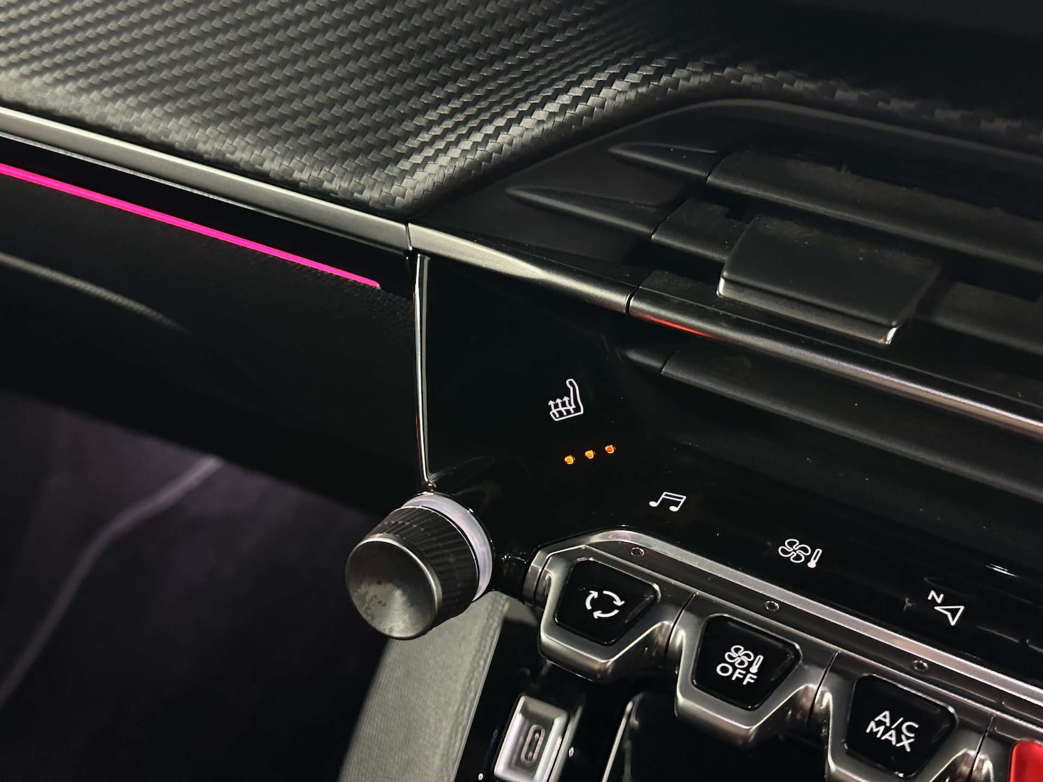 Used Peugeot 2008 2023 for sale - 77920617: Photo 32