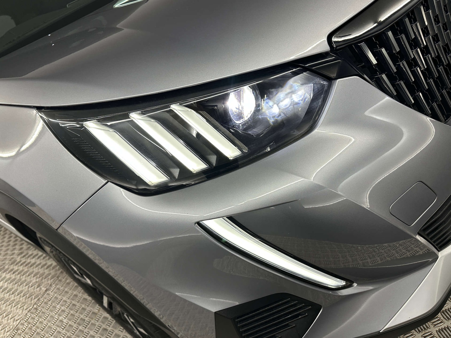 Used Peugeot 2008 2023 for sale - 77920617: Photo 36